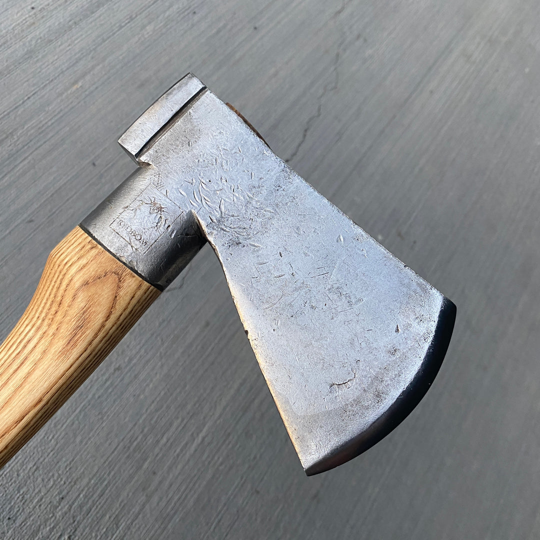 August Hedvall Timmeryxa – Kingdom Armory