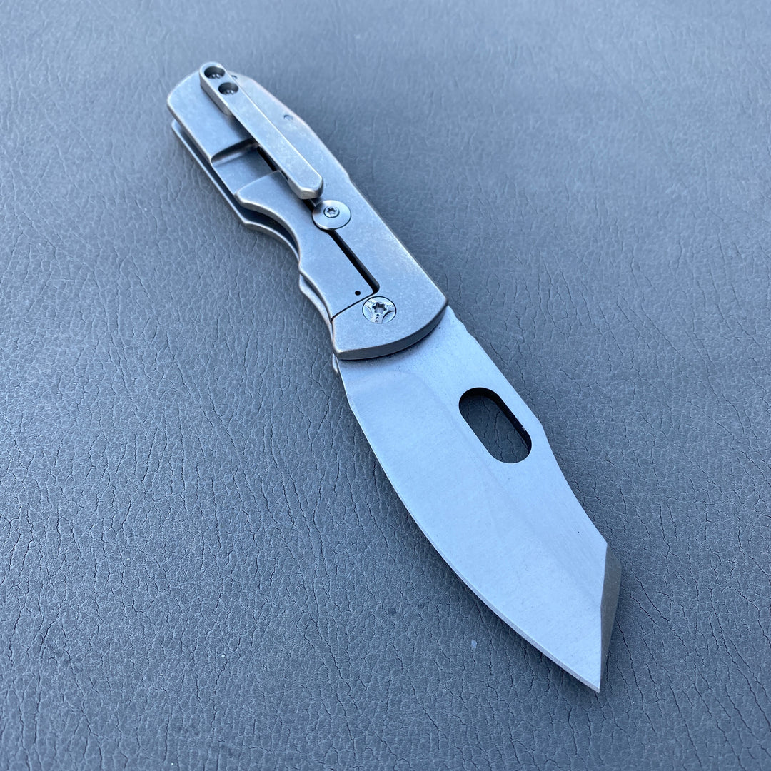 Kingdom Armory Bench Series Framelock Rogue - Gen 2 - Satin Stonewash