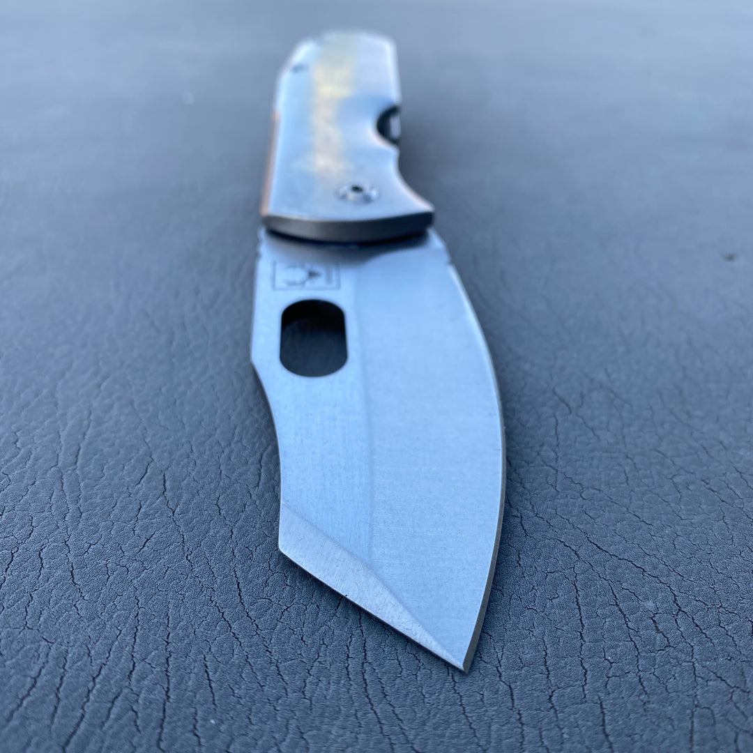 Kingdom Armory Bench Series Framelock Rogue - Gen 2 - Satin Stonewash