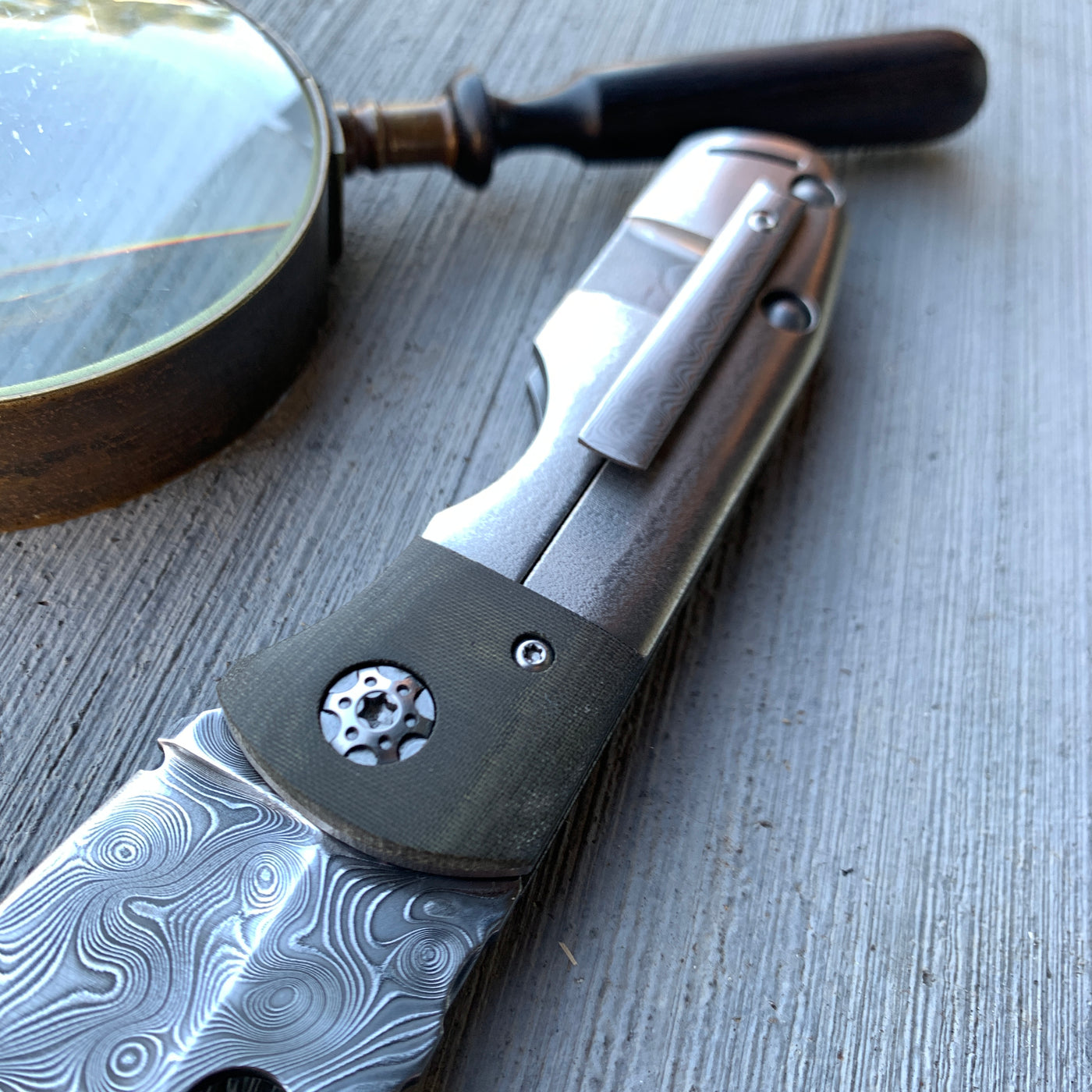 KA Custom Heavy Etch & Polished Damascus Rogue