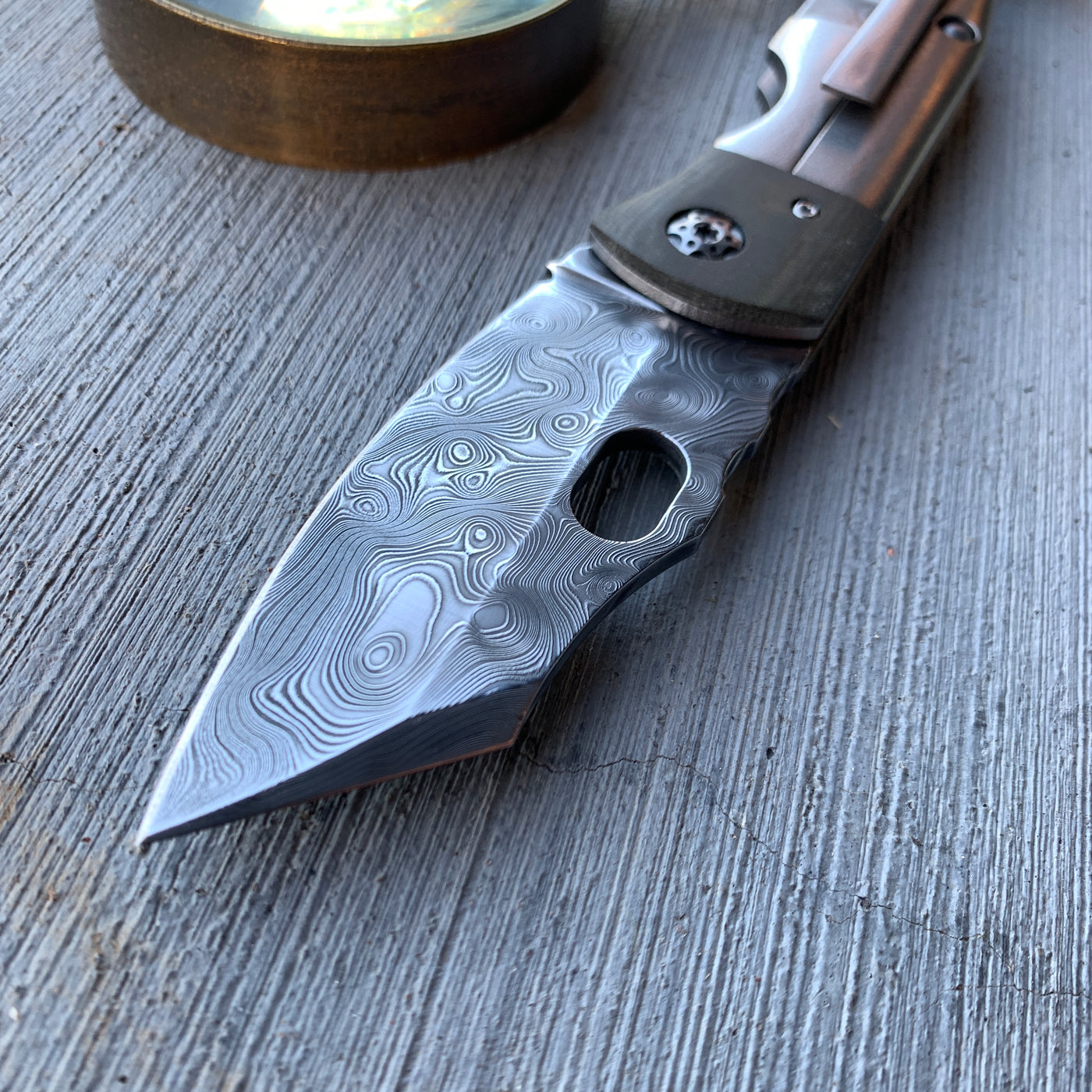 KA Custom Heavy Etch & Polished Damascus Rogue